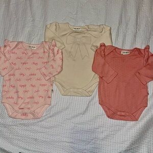 Set of 3 Rabbit+Bear Long Sleeve Onesies
